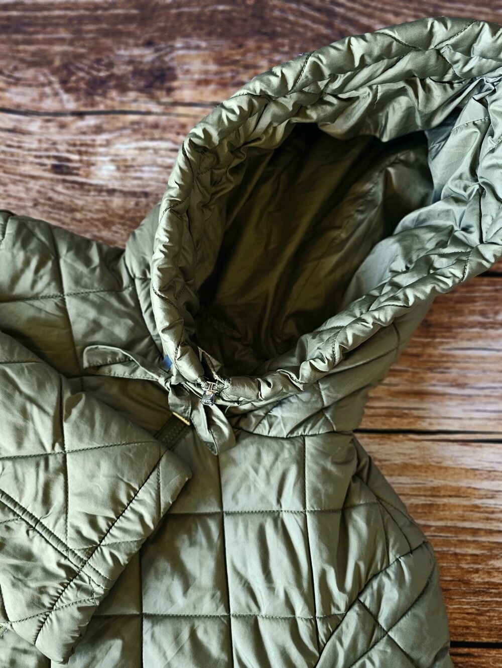 Sam Edelman Women's Olive Green Diamond Quilted Hooded Jacket - Size Large (EUC) - Picture 4 of 8